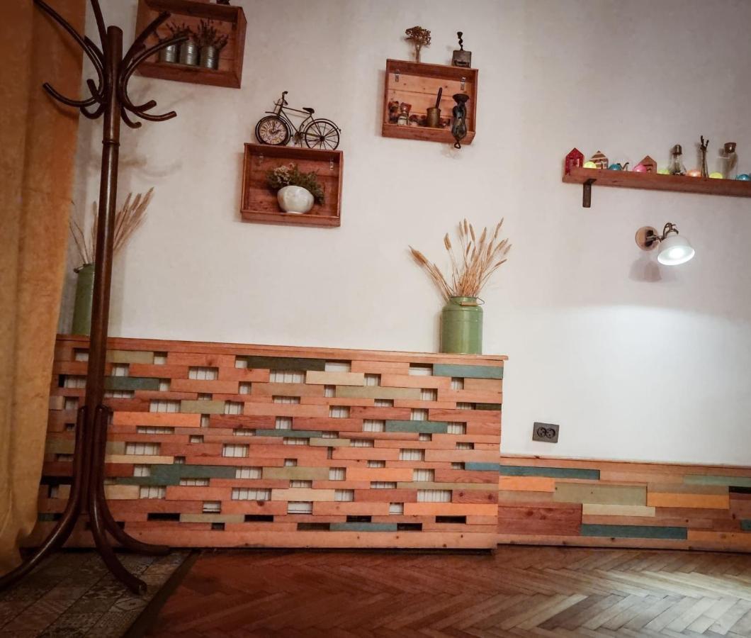 Home Central Apartment Braşov Esterno foto